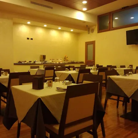 Hotel Moderno-3